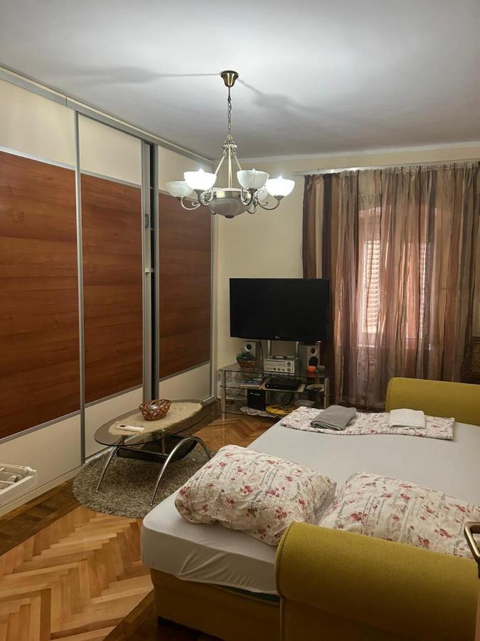 Apartments Bella Котор Екстер'єр фото
