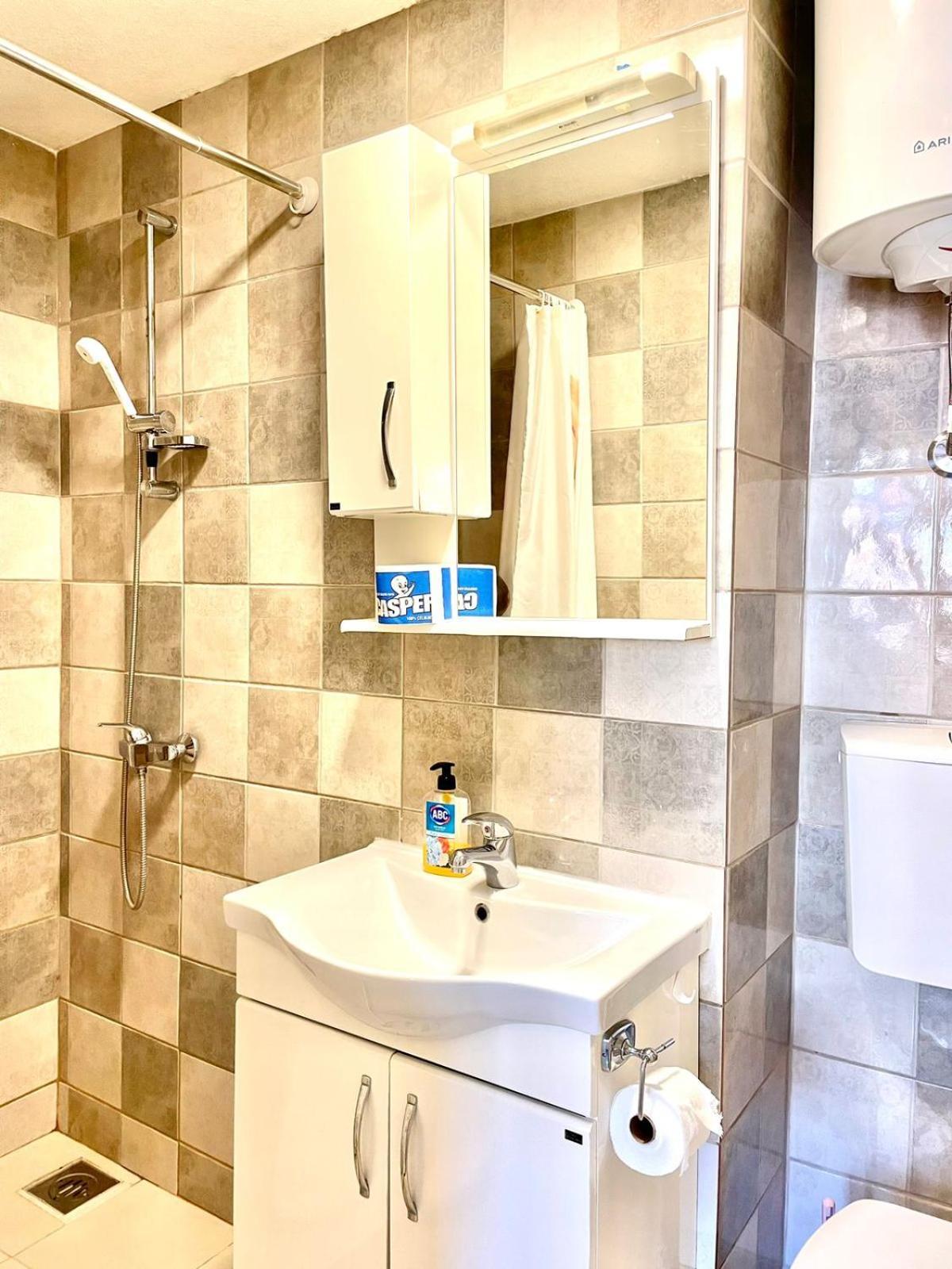 Apartments Bella Котор Екстер'єр фото
